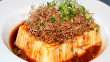 4. Chilled Tofu In House Spicy Meat (Pork) Sauce Chāo Rén Qì Là Ròu Lěng Dòu Fǔ