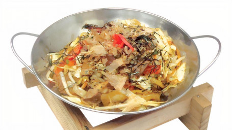 66. Pan Fried Udon With Japanese Styled Bbq Pork Mixed Vegetables Rì Shì Chǎo Wū Dōng