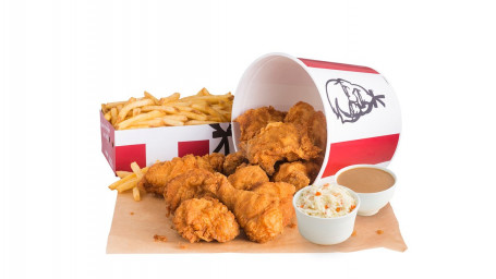 10 Piece Bucket And 3 Large Sides (Serves 4 Persons)