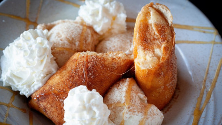 Fried Cheesecake Sundae