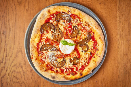 Pizza Nouvelle Aubergine Rôtie, Burrata Basilic (V)