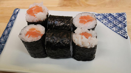 Salmon Roll (8 Pcs)