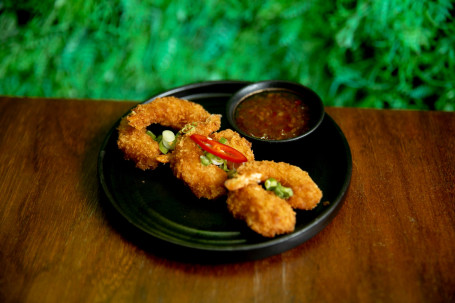 Chup Pang Gung (Crispy Breaded Prawns)