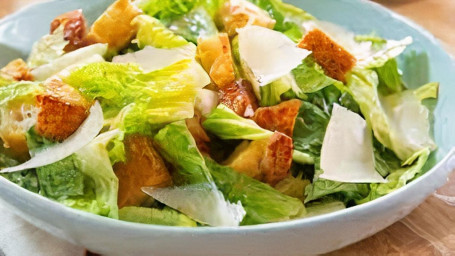 Salada Caesar Com Peito De Frango