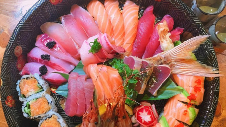 Sushi Sashimi Roll Platter (40)