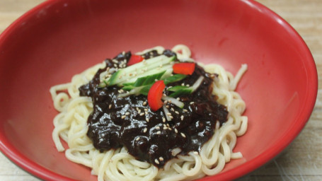 4. Jajang Myeon