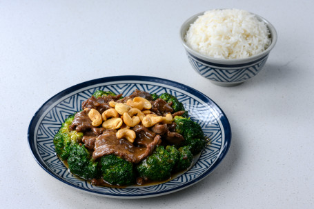 Beef Broccoli Cashew Nut (No Rice)