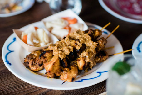 Tofu And Carrot Skewers With Peanut Sauce (V)