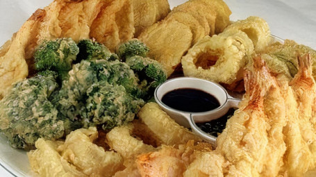 1. Vegetable Tempura(10 Pcs)