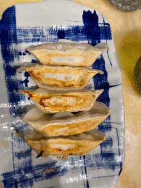 Pan Fried Wagyu Beef Gyoza (5Pcs)