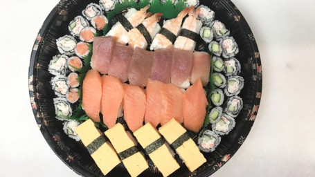 Assorted Sushi Tray