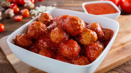 15 Piece Bucket Of Meatballs