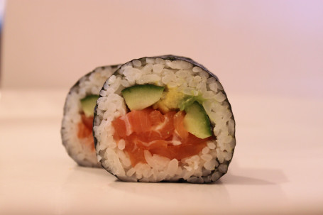 Salmon Maki Lover (12 Pieces)