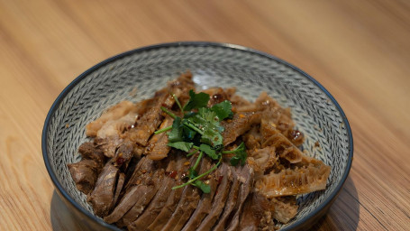 Marinated Meat Platter Lǔ Wèi Shuāng Pīn