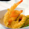 Entrée Tempura De Crevettes Et Légumes