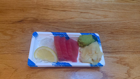 Maguro Sashimi (3 Pieces)