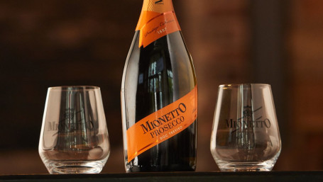 Mionetto Celebration Kit, 750Ml (11.5% Abv)