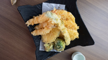 Assorted Tempura (9 Pcs)