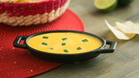 Chile Con Queso (1/2 Pint)