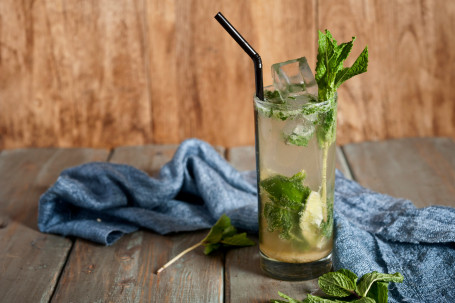 Virgin Mojito Wéi Zhēn Mò Jí Tuō Wú Jiǔ Jīng Jī Wěi Jiǔ