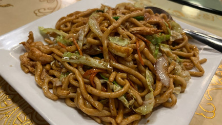 34. Shanghai Noodle