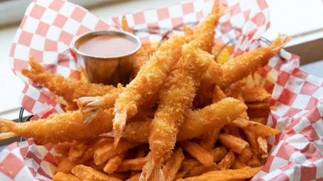 Shrimp Basket With Cajun Fries
