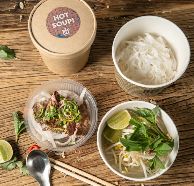 2-Course Pho Noodle Set (Pho Combo) Hé Nèi Tāng Hé Shuāng Pīn