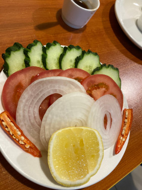 Zá Cài Shā Lǜ Garden Salad