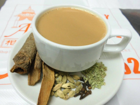 Yìn Dù Nǎi Chá （Rè） Masala Tea (Hot)