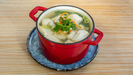Fish Fillet, Pak Choi And Tofu Clear Soup Xiǎo Bái Cài Yú Piàn Dòu Fǔ Tāng #009
