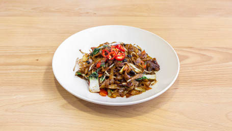 Spicy Black Bean Chicken Ho Fun Shì Jiāo Jī Chǎo Hé Fěn