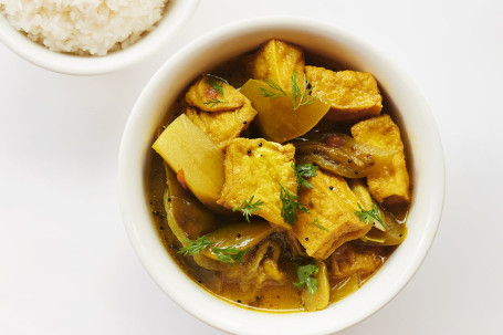 Sautéed Aubergine Tofu, Mushroom With Rice (V) (G) (Cơm Cà Tím Om)