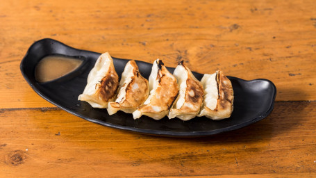 Pork Gyoza ポーク Jiǎo Zi Zhū Ròu Jiān Jiǎo