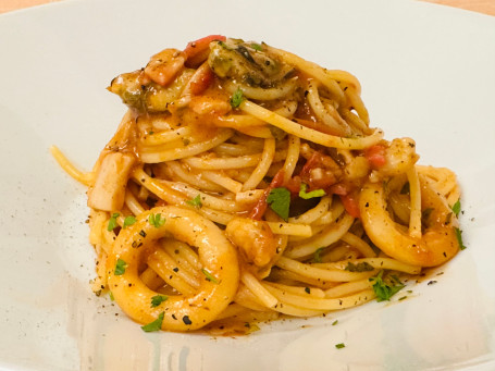 Seafood, And Sundried Tomatoes Pasta