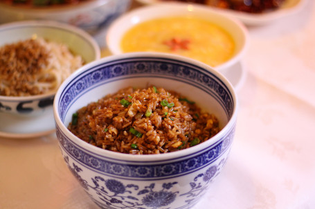 Farmhouse” Fried Rice Nóng Jiā Jiàng Yóu Chǎo Fàn