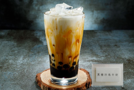 Hēi Táng Zhēn Zhū Niú Nǎi （Zhǐ Gōng Yīng Dòng Yǐn） Brown Sugar Milk With Bubble