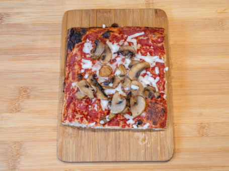 Vegan Funghi Slice