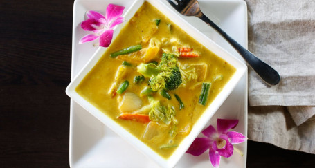 11. Yellow Curry (Kang-Kra-Ri)