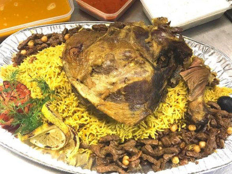 Lamb Shoulder (For 3-4 Persons)