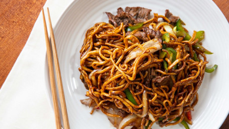 Fried Cumin Lamb Noodles Zī Rán Yáng Ròu Chǎo Miàn