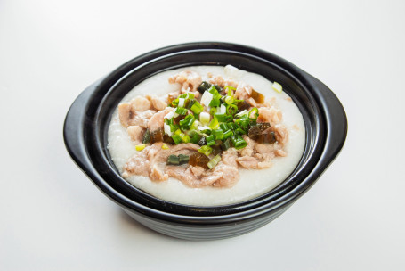 Clay Pot Congee With Pork Slices And Century Egg Pí Dàn Shòu Ròu Zhōu