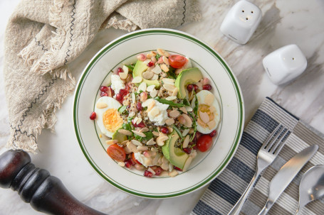 Lí Mài Niú Yóu Guǒ Shā Lǜ Quinoa Avocado Salad