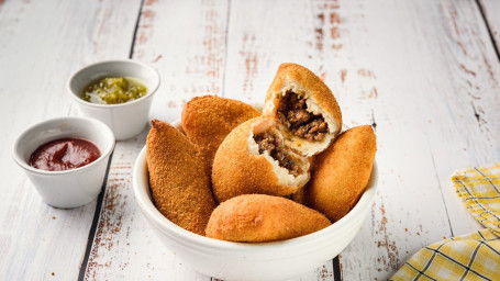 Risoles De Carne Mini (Mini Meat Croquettes) 5 Pc