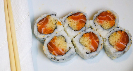 106. Spicy Salmon Roll (6) Là Guī Yú Juǎn (6)