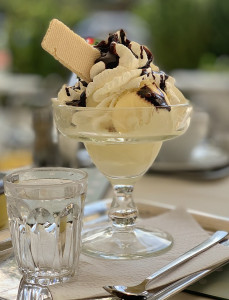 Glace