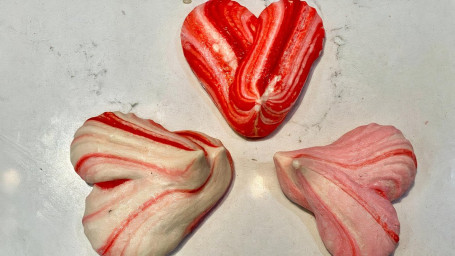Heart Shaped Meringue Cookies
