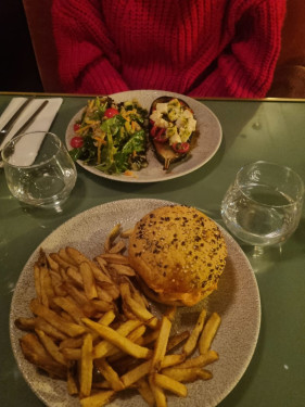 Burger De Bœuf Charolais Frites Maison