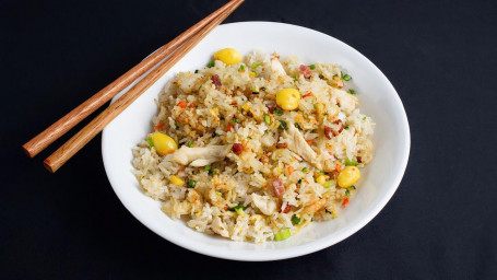 Lop Cheong Et Chicken Yang Chow Fried Rice Par China Live Signatures