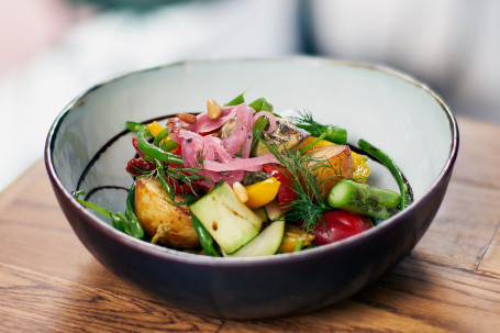 Alonzo Pan Roasted Primavera Salad V Chūn Rì Páo Qīng Guā Miàn Sù Shí Cài Shì