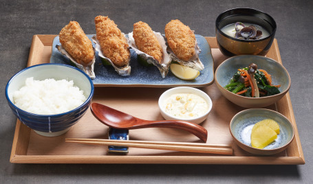 Zhà Háo Dìng Shí Deep-Fried Oyster Set